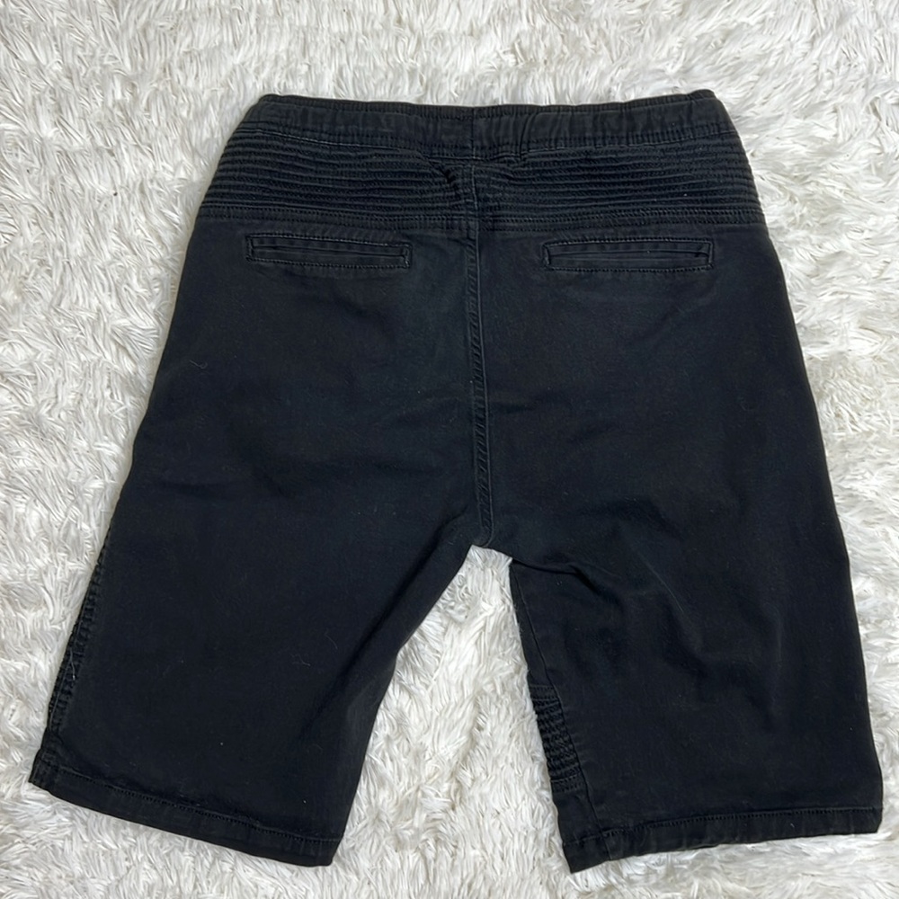 TRUE ROCK SHORTS - Picture 2 of 2